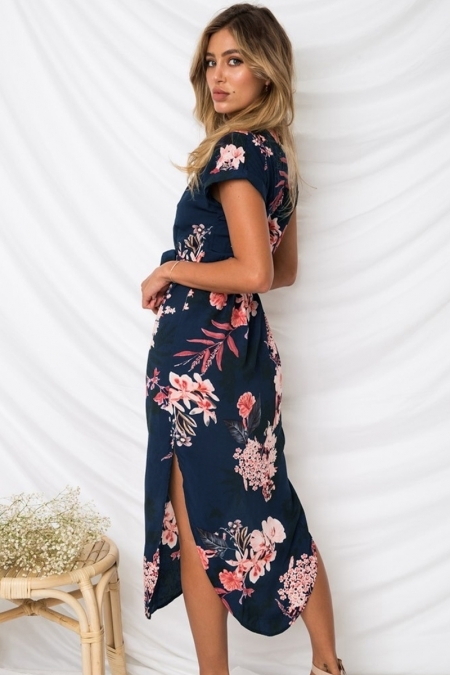 Kimono marineblå kjole